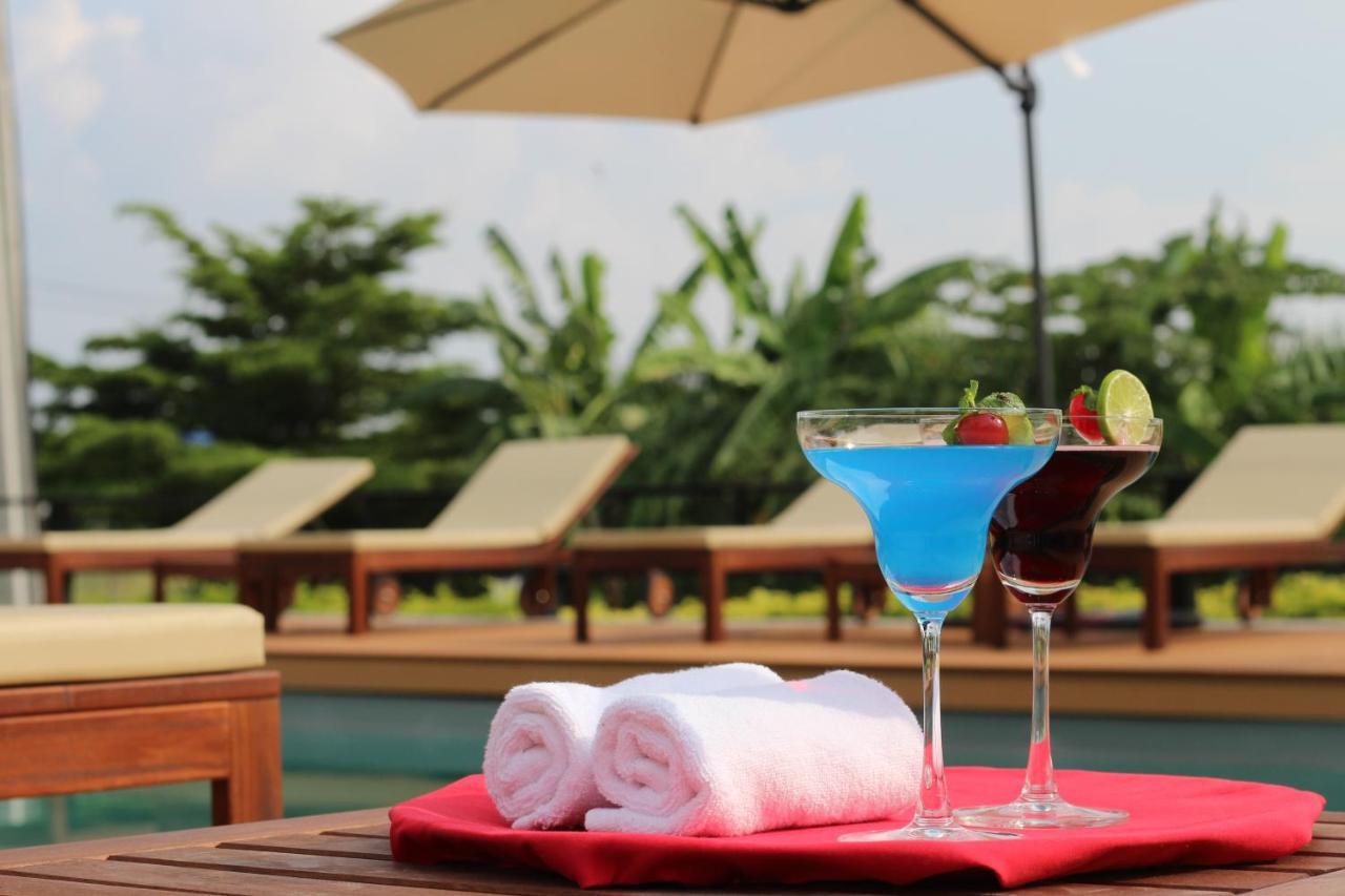 The Leisure Hotel Bang Bo Exterior foto